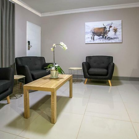 Hotel At Hatfield Apartments Pretoria-Noord Dış mekan fotoğraf